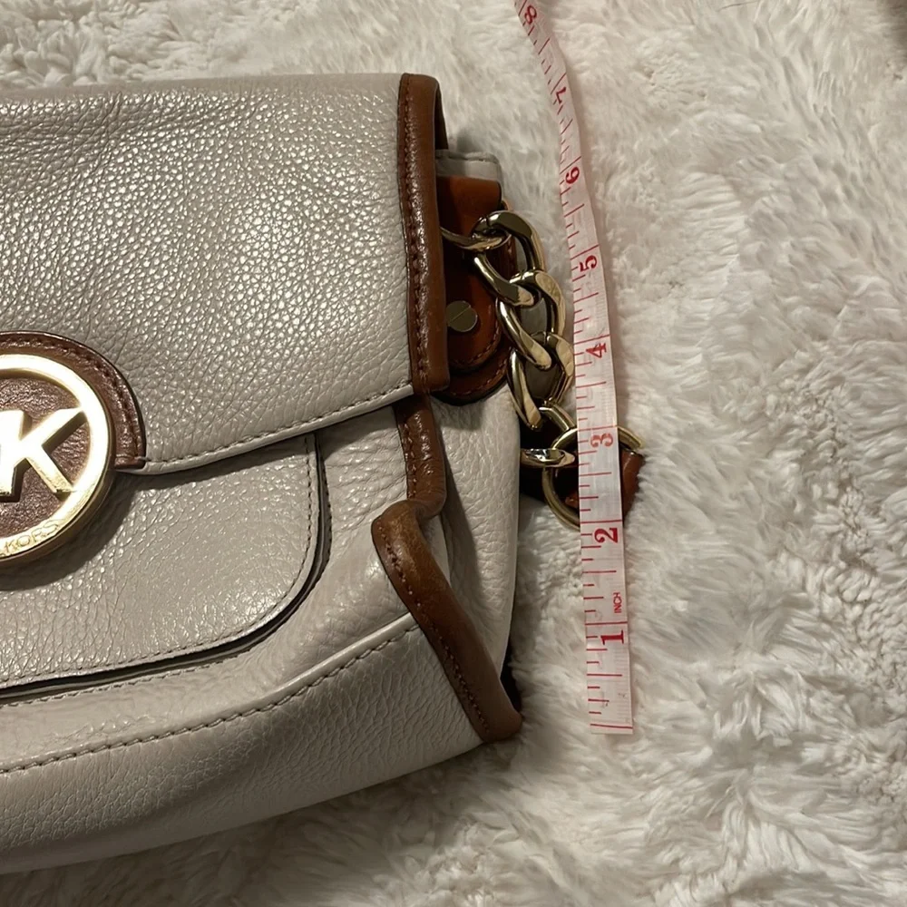 Michael Kors white and brown crossbody‎ - Picture 8 of 9